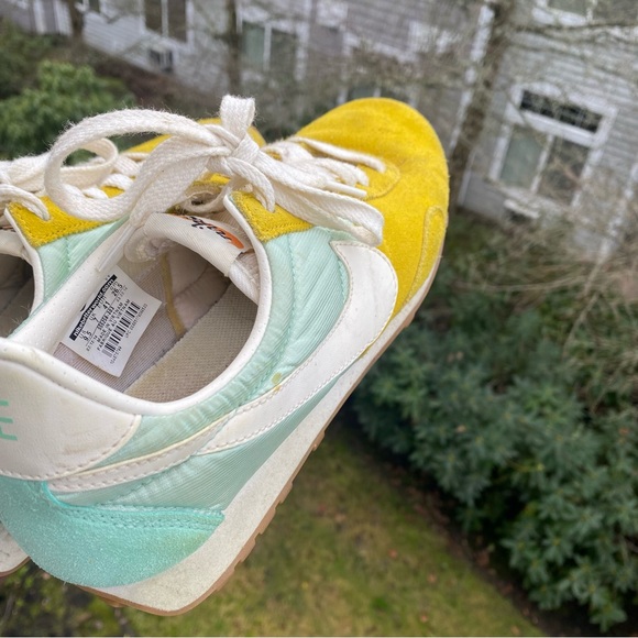 Nike Wmns Pre Montreal Racer Vintage US9.5 - Picture 11 of 11